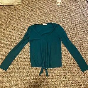 Long sleeve top - small